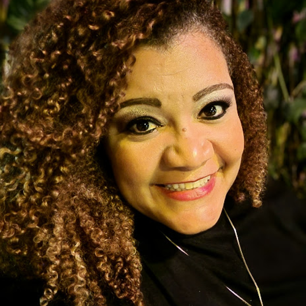 Ana Paula Barros